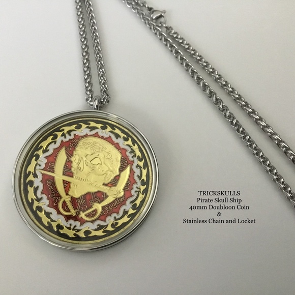 Pirate Skull Ship Enamel Doubloon Coin in Glass Locket & Custom Wheat Link Chain - Picture 8 of 10